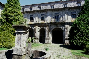 Oseira Claustro de los Caballeros