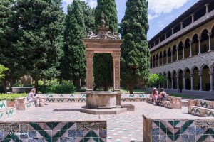 Brocal del pozo renacentista