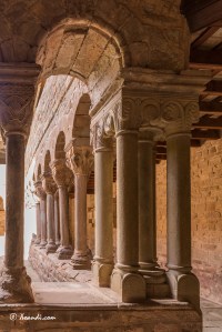 columnas y capiteles